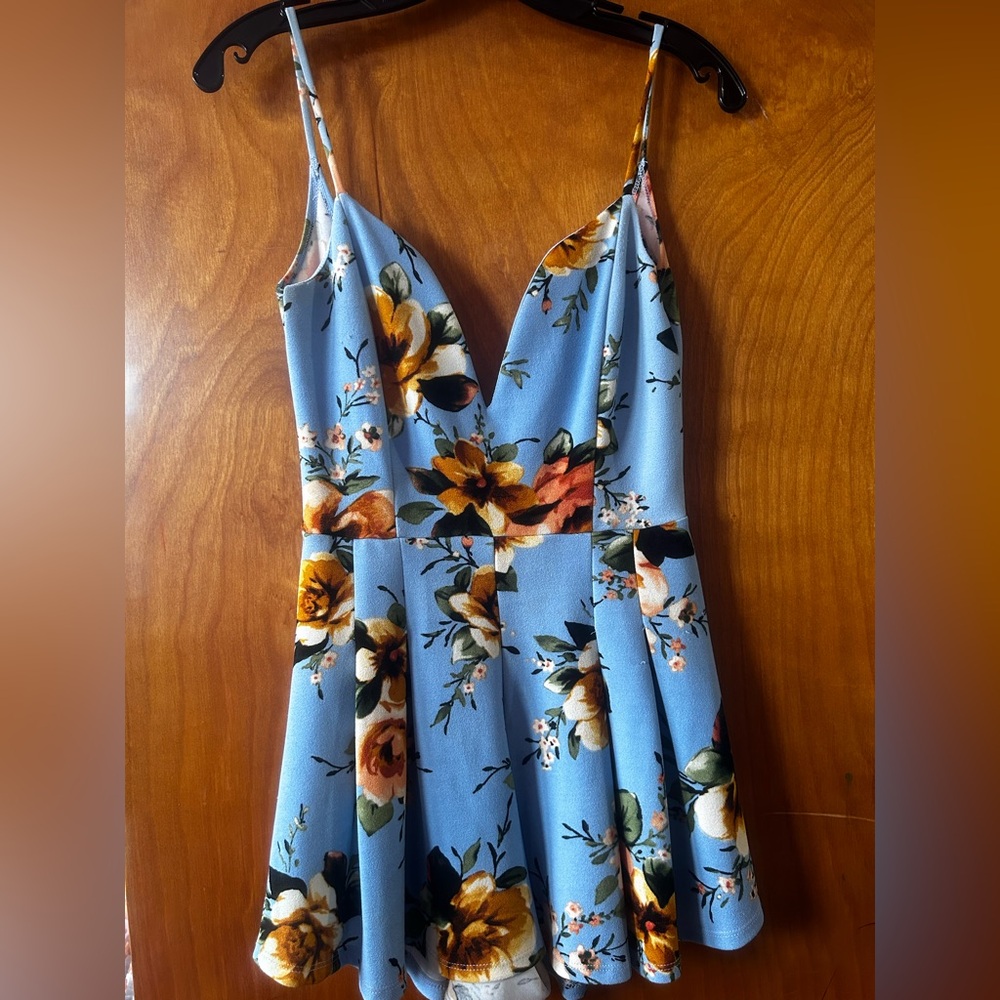 Windsor Floral Deep V neck romper